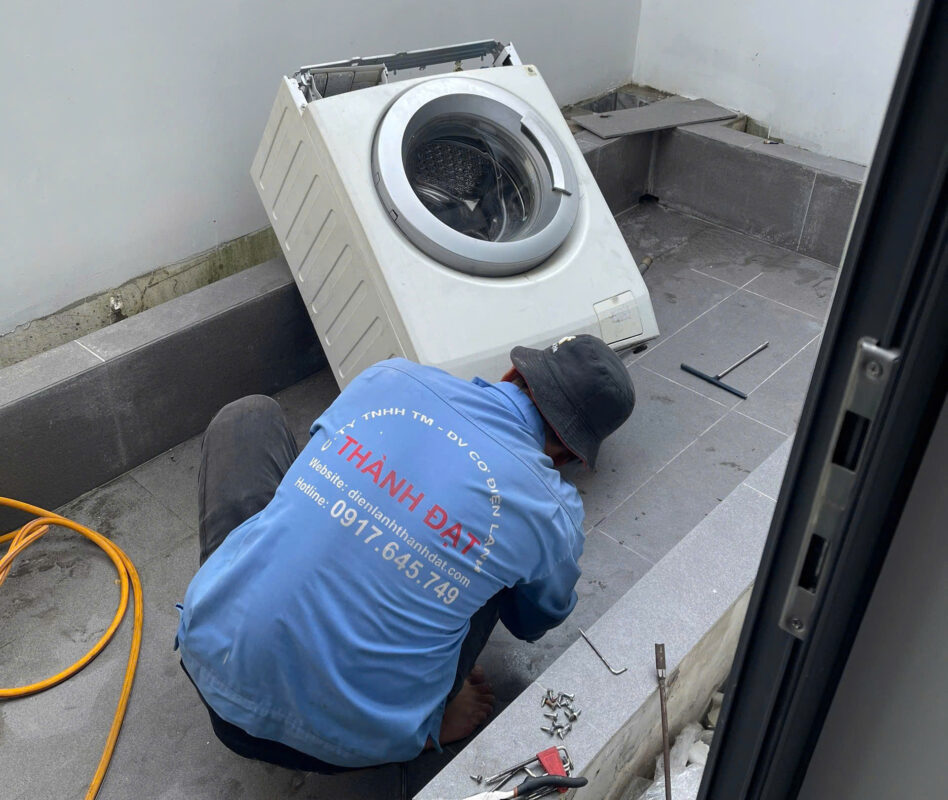 Sửa Máy Giặt Electrolux Cửa Ngang
