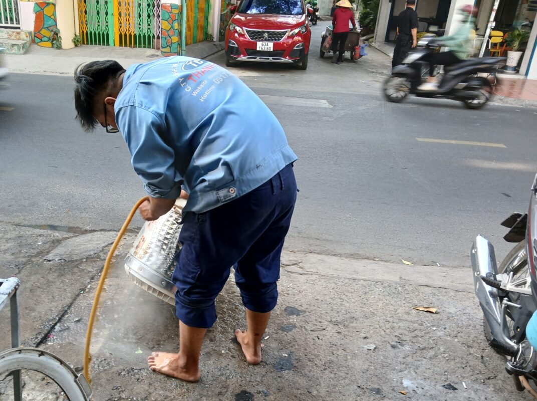 Vệ Sinh Máy Giặt Quận 10